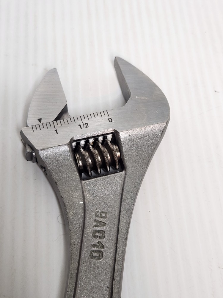 Wright 10" Adjustable Wrench 9AC10