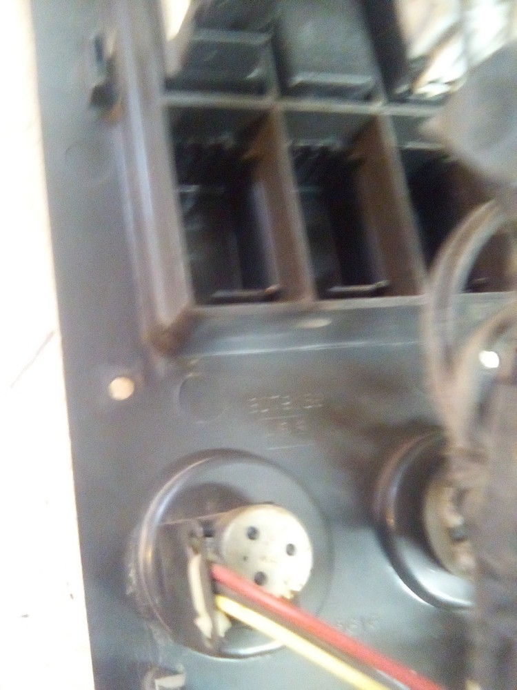 Volvo VNL 8079286 Sleeper Climate Control Panel