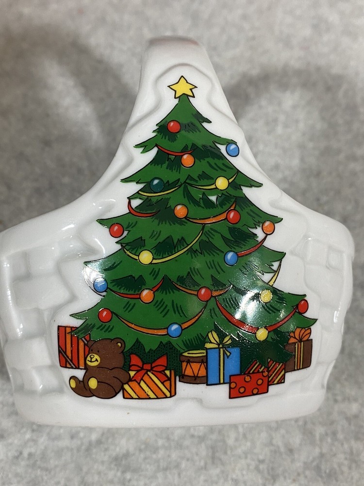 PAIR OF CHRISTMAS DESIGN CERAMIC BASKETS.