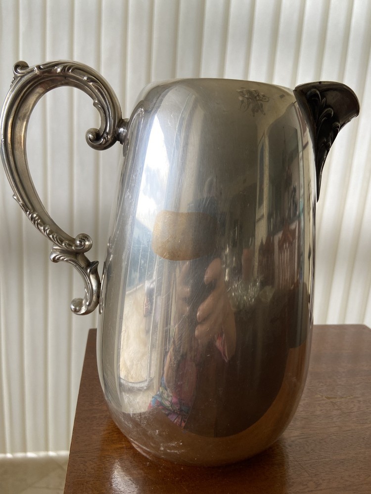 WM Rogers Silver Plated # 917 With Guard Pitcher With Ornate Handle Flat Bottom