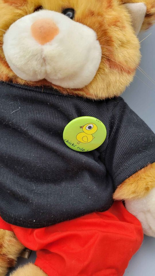 1997 Retired Dressed Chicks Rule Button Build A Bear Tabby Striped Cat 16"