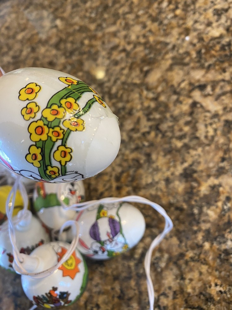 Easter Impressions 10 Decorative Lights Eggs String Lights Vintage (Working)