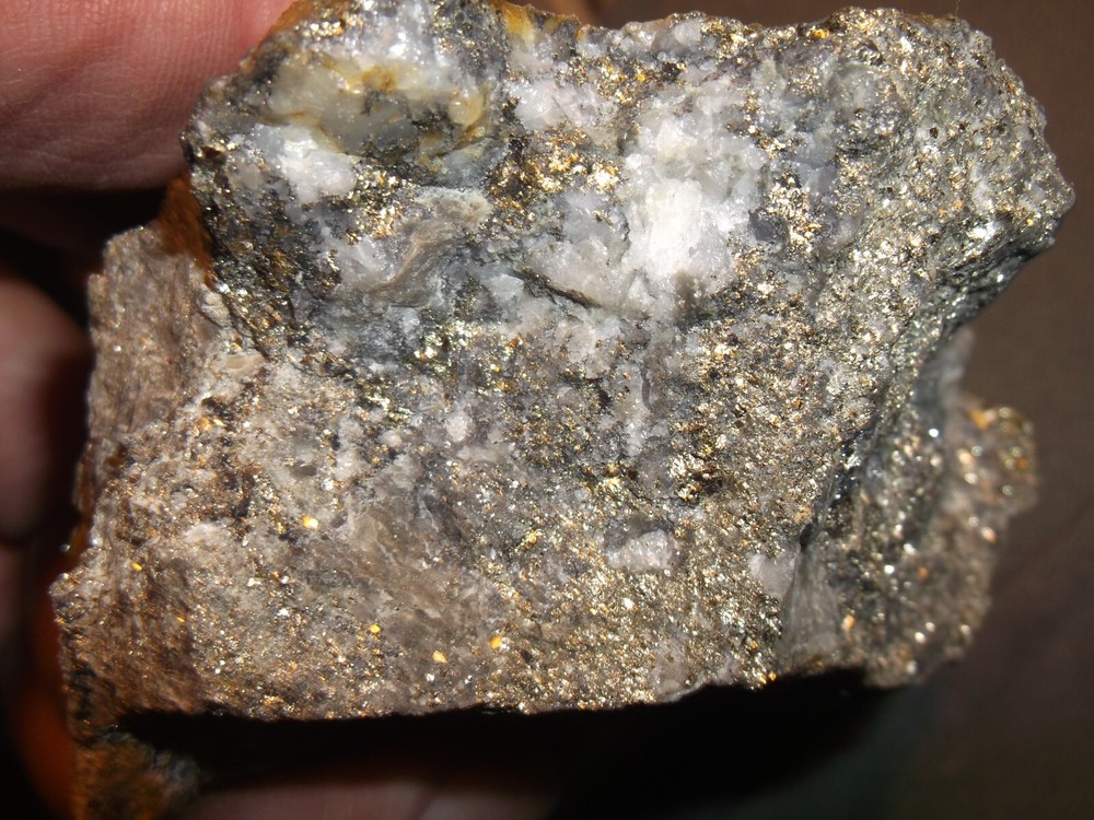Gold, silver, copper,425 grams samples ,ore high grade .