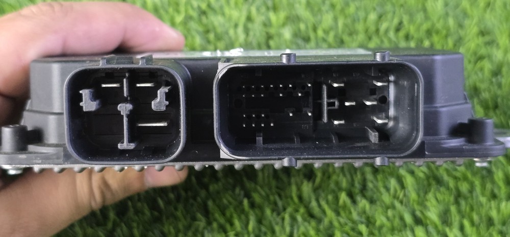 Nissan Armada 2025 Variable Valve Timing Control Module VTC 237F0-7JA1A OEM Used