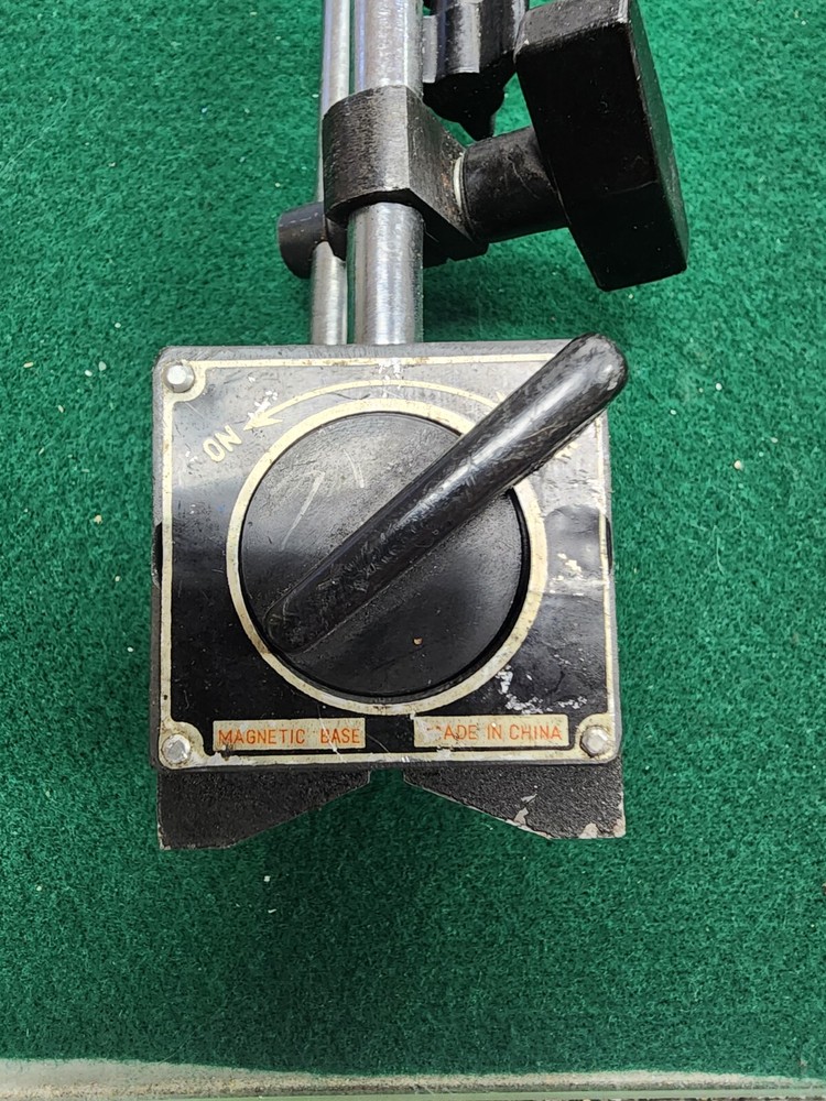 MAGNETIC BASE INDICATOR SATAND W/ 2 EXTRA ARMS