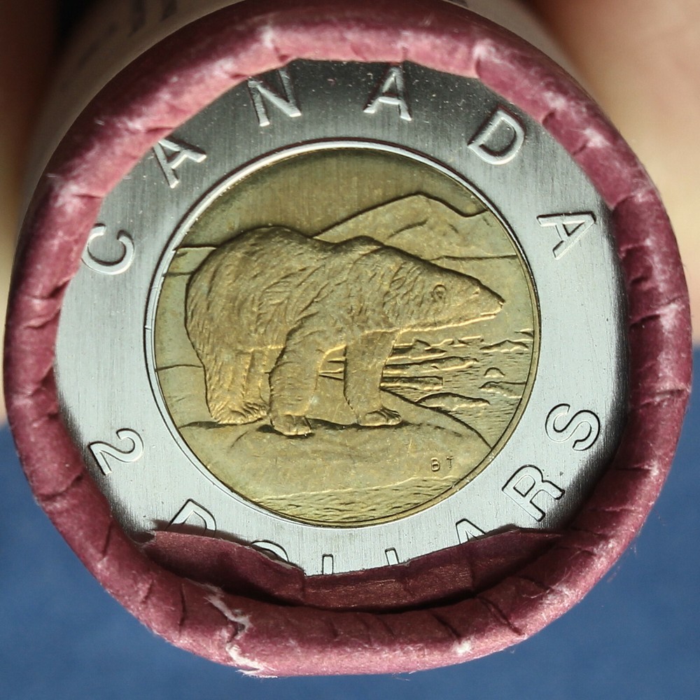 Canada 2007 Toonie 2$ from a Mint Roll (Normal Reverse)