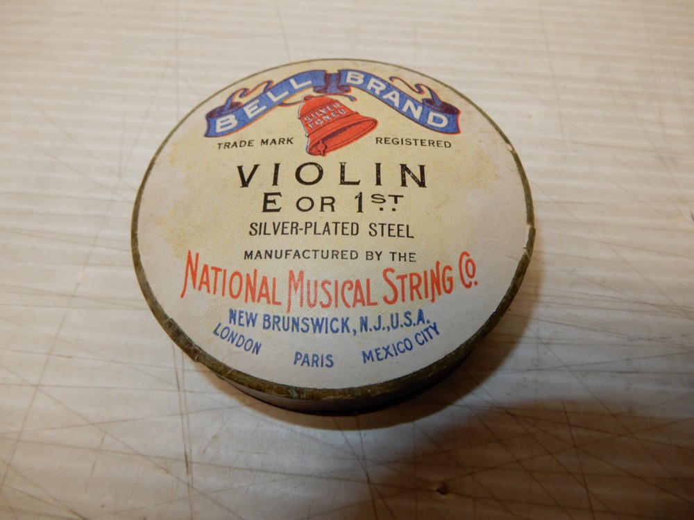 ANTIQUE NOS BELL BRAND VIOLIN STRINGS