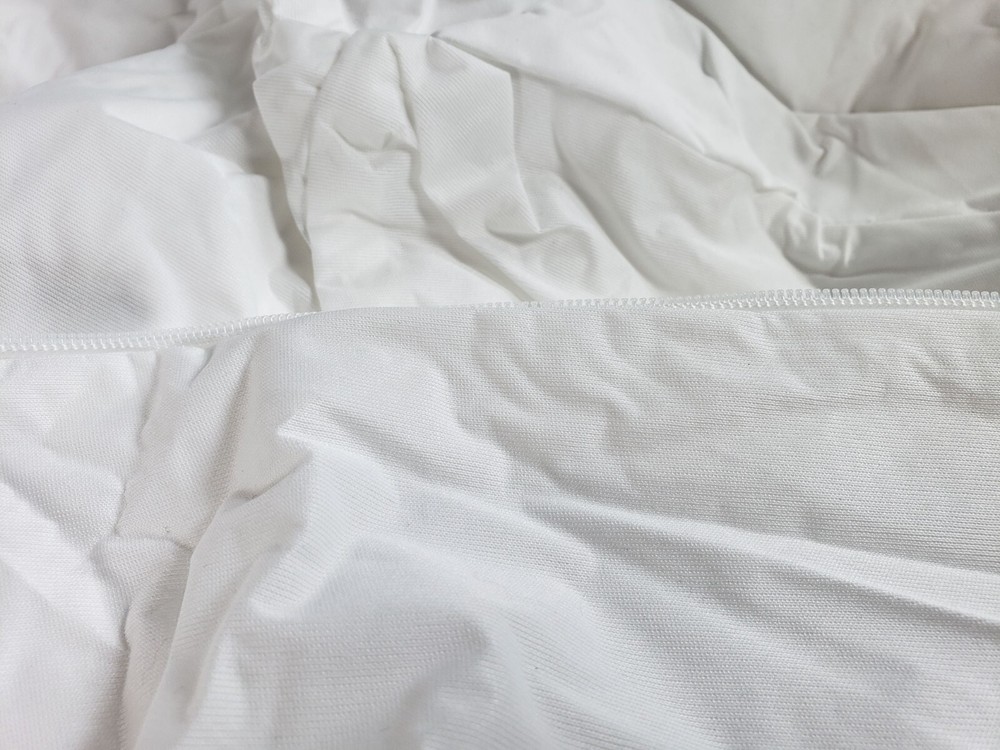 AllerEase Waterproof Maximum Allergy Mattress Protector King Size Amazon Return