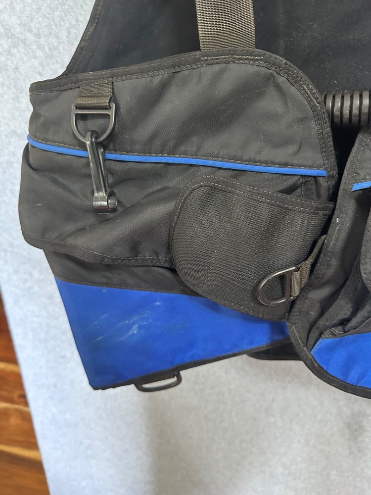 Oceanic Flex Bioflex Scuba Diving Bouyancy Compensator Device (BCD) -Some Issues