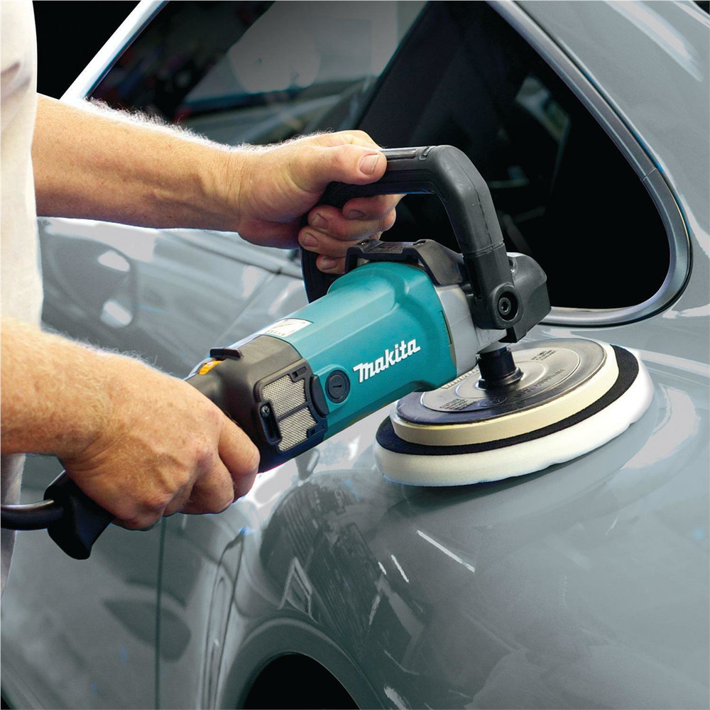 Makita 9237CX2 Variable Speed Polisher Kit With Soft Start And Controls