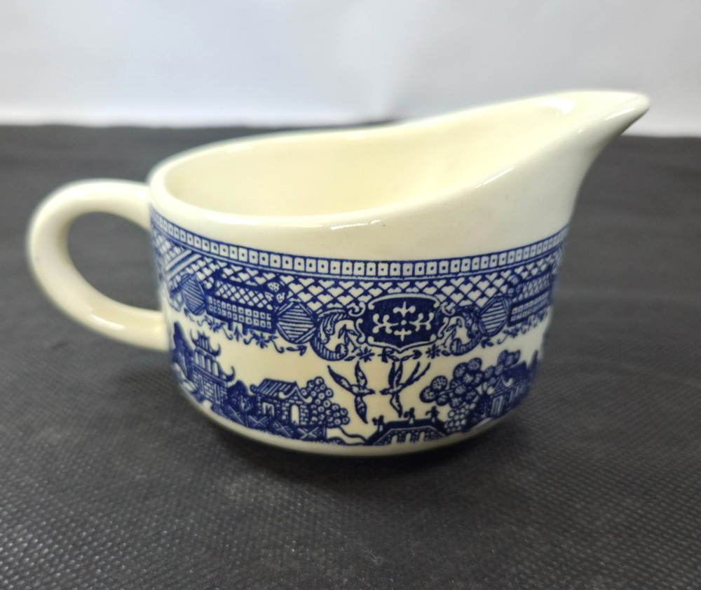 Vintage Blue Willow Creamer 3" High No Backstamp Good
