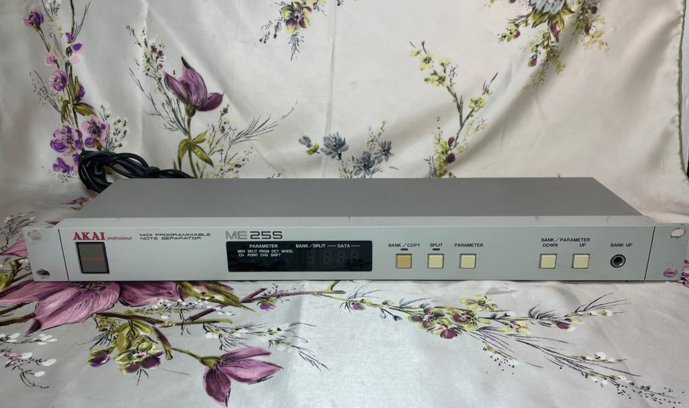Working Akai ME25S Midi Programmable Note Separator Synthesizer Module Equipment