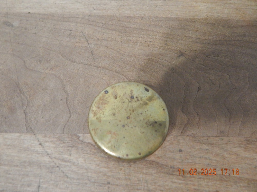 VINTAGE SUN MFG. BRASS COMPASS SUN DIAL CLOCK