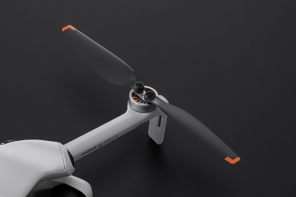 Genuine DJI Mini 4 Pro/Mini 3 Pro Low-Noise Propellers 8 ORIGINAL Blade
