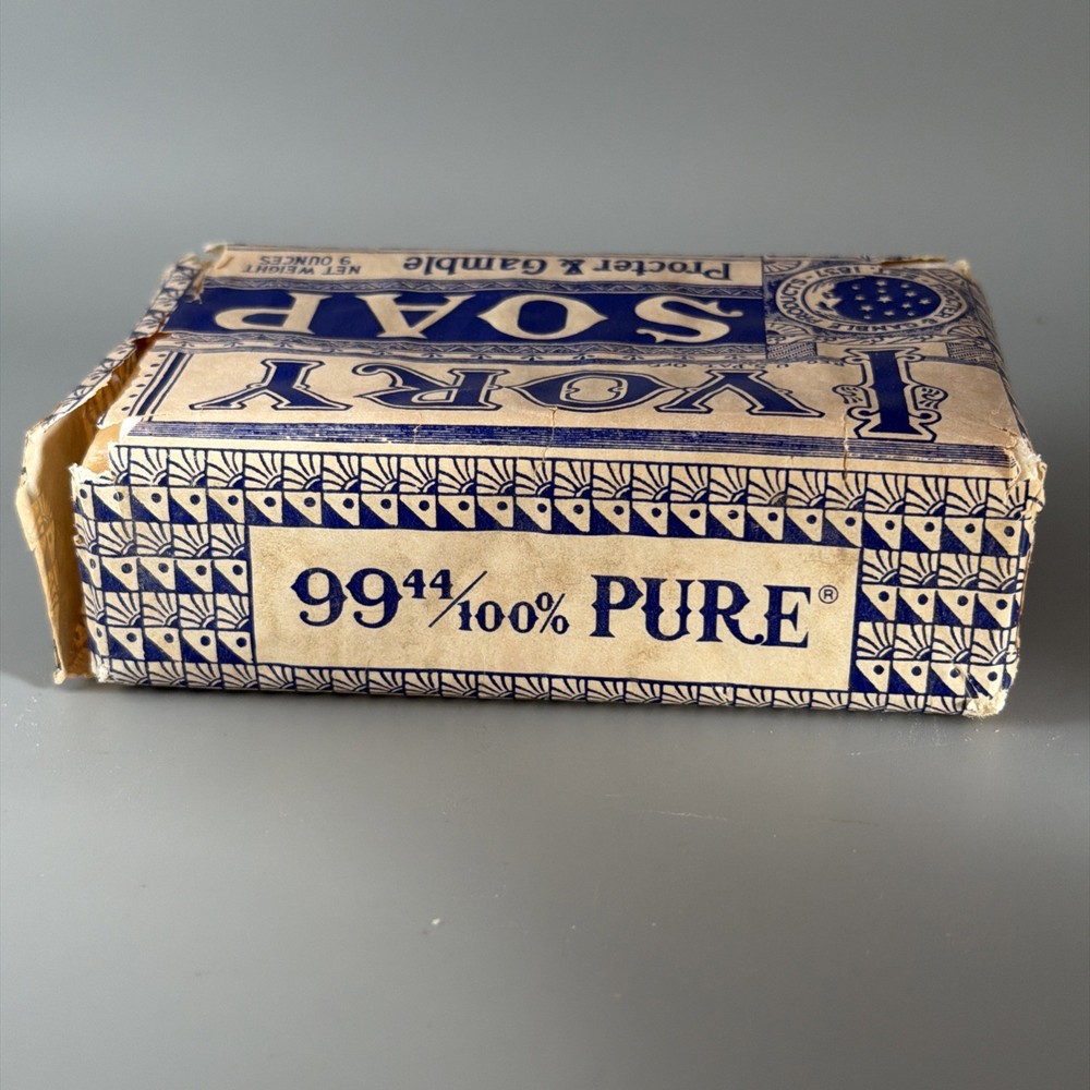 Vintage Procter & Gamble Ivory Soap Large 9 oz.