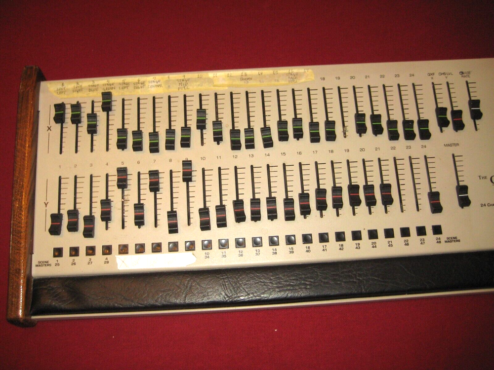 Applied Electronics Analog Lighting Console The Commander C-24 DMX512 Untested