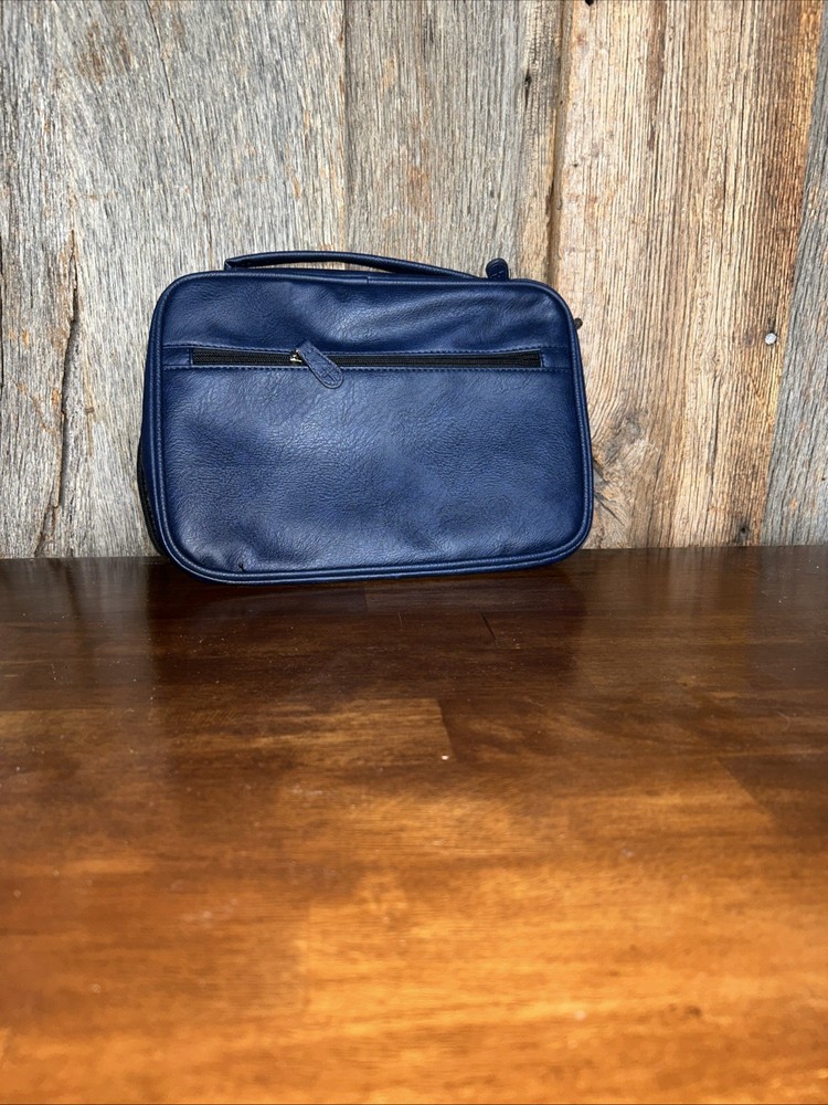 study bible cover large ( Very Good Condition)