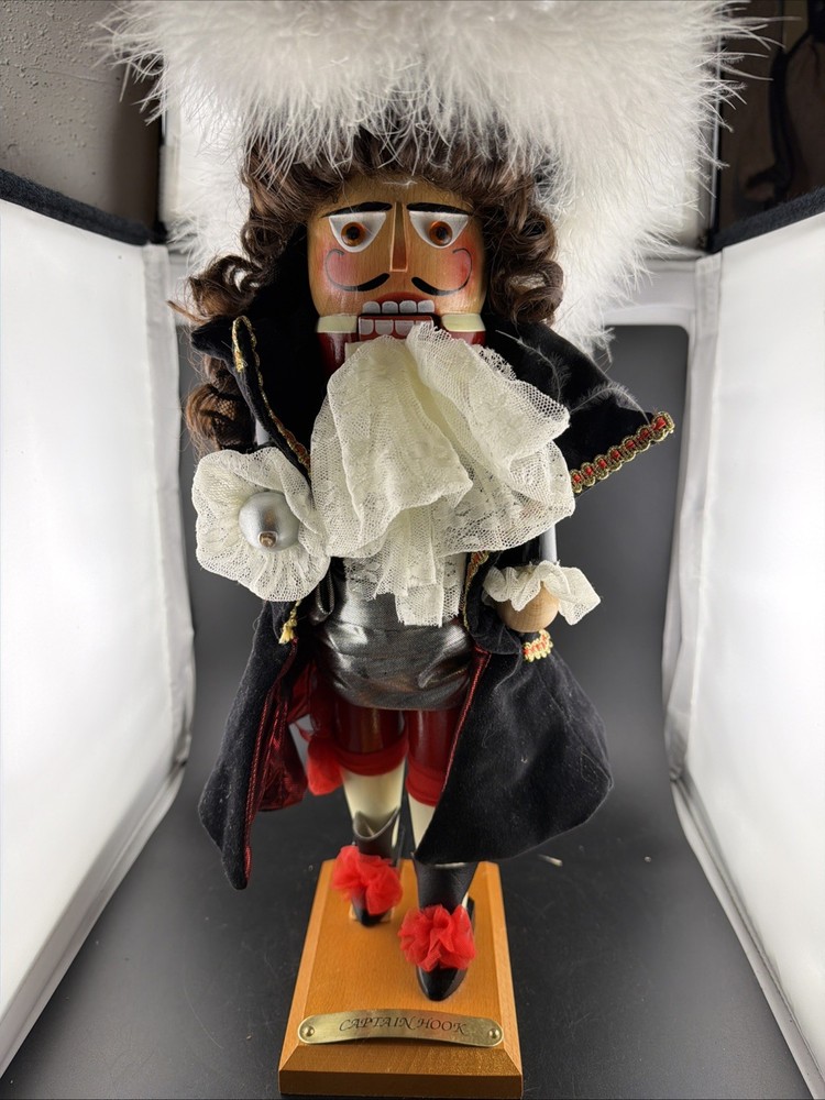 Vintage Signed Steinbach Captain Hook Nutcracker German Handcrafted 18" READ