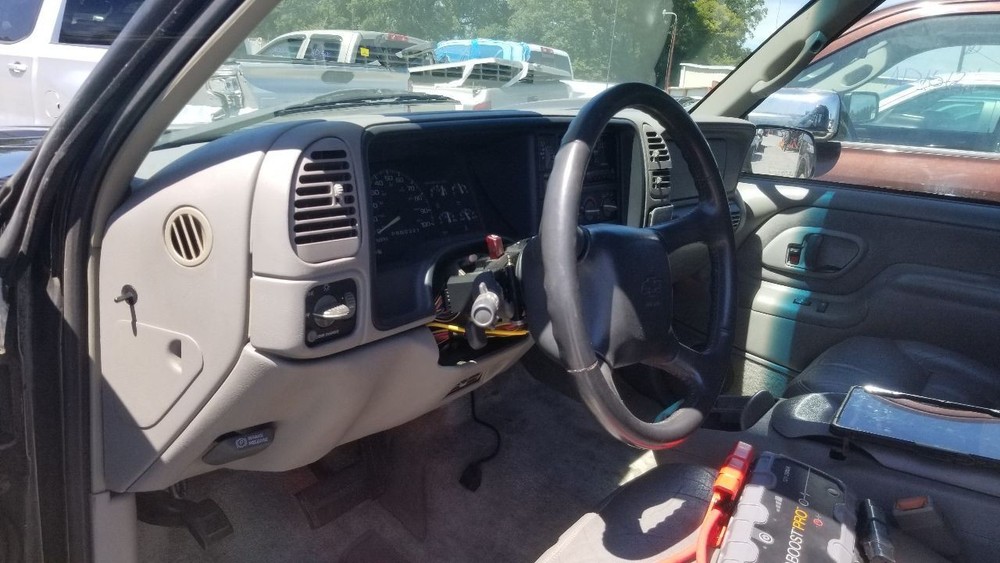 99 CHEVY TAHOE LT FRONT FLOOR CENTER CONSOLE GRAY