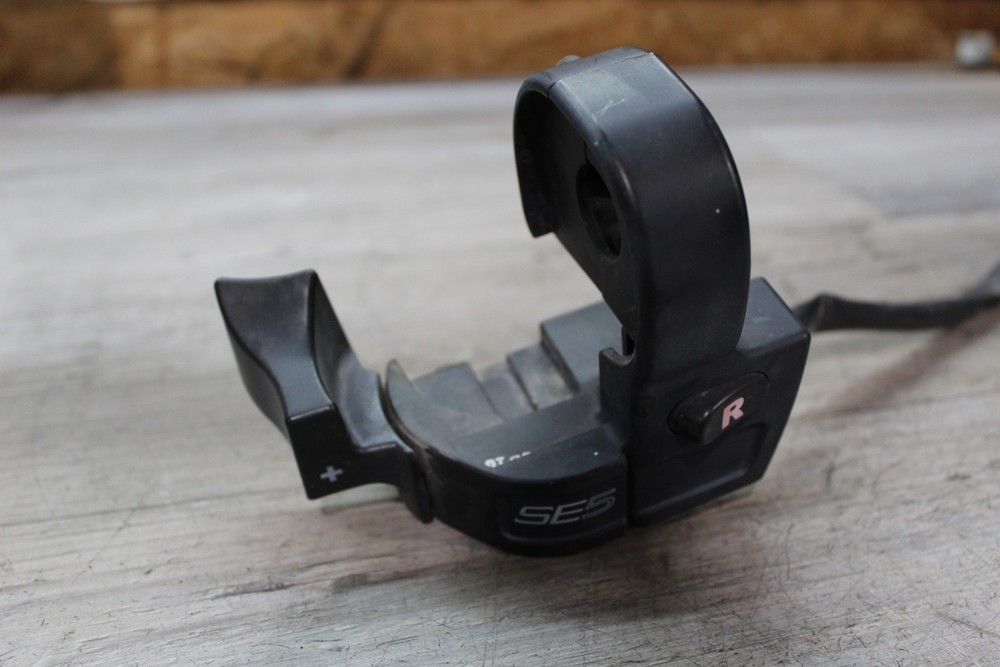 2008 Can-am Spyder Gs 990 Se5 Front Left Reverse Switch Housing Control Assembly