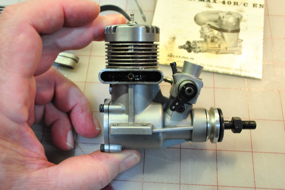 O.S. Max-H .40 RC Airplane Engine w/ Muffler, Box, Nice!
