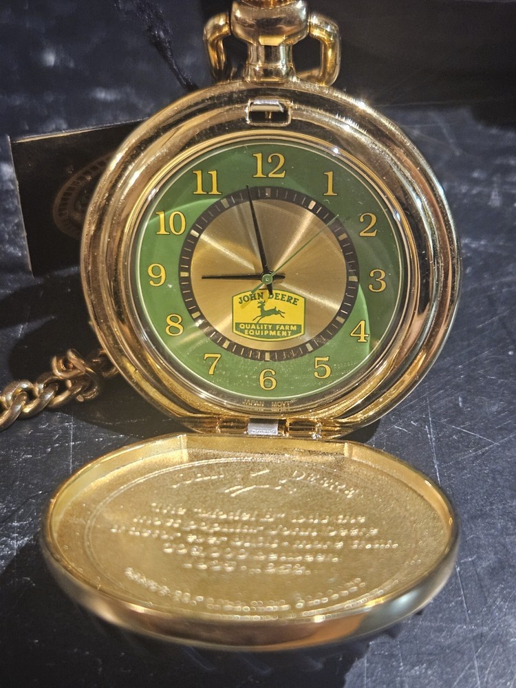 FRANKLIN MINT JOHN DEERE MODEL B COLLECTABLE POCKET WATCH B82