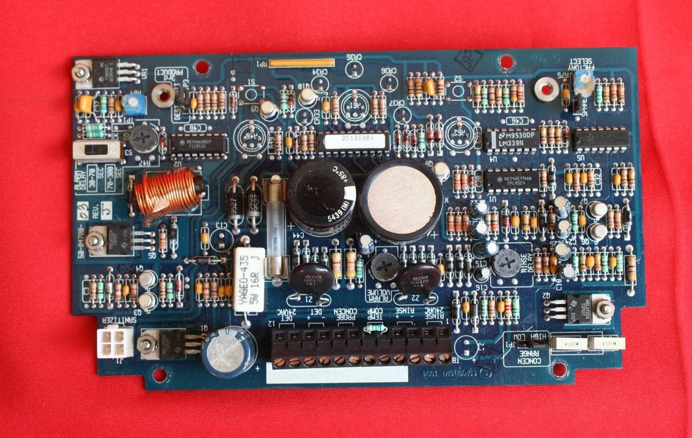 POLARIS  WAREWASHING  UNIT  CIRCUIT  BOARD,  MADE  BY  NOVA  CONTROLS