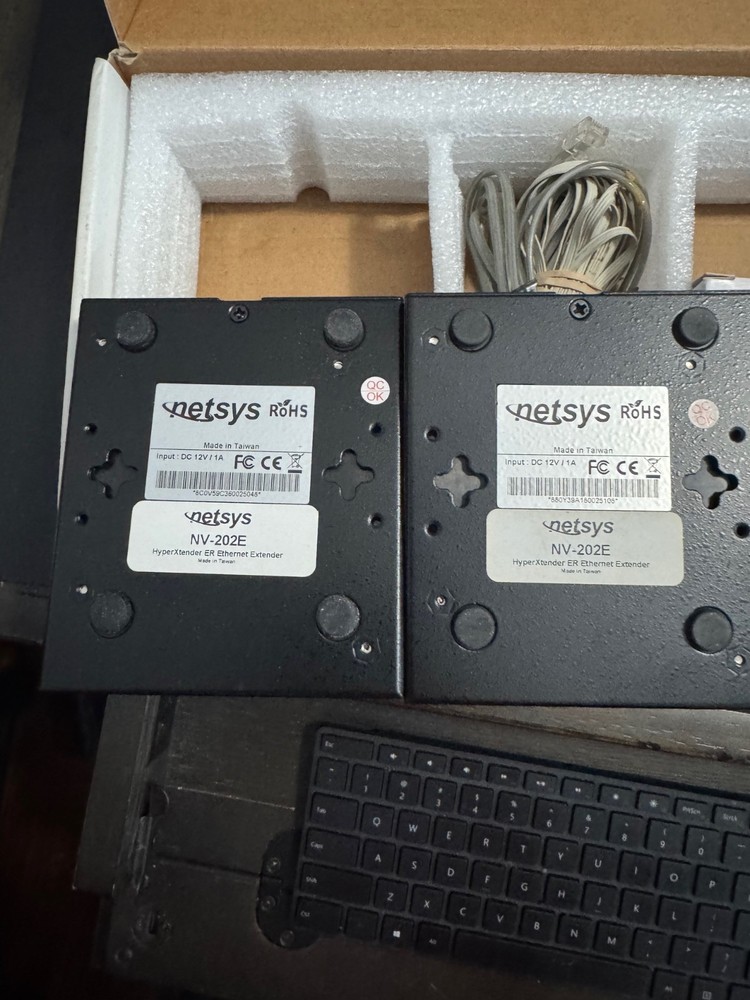 ETHERNET EXTENDERS NV-202E