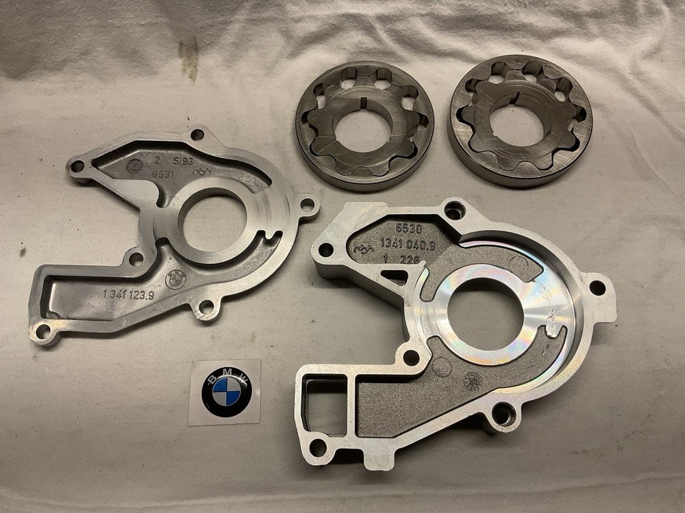 2000 BMW R1100 ENGINE MOTOR OIL PUMP