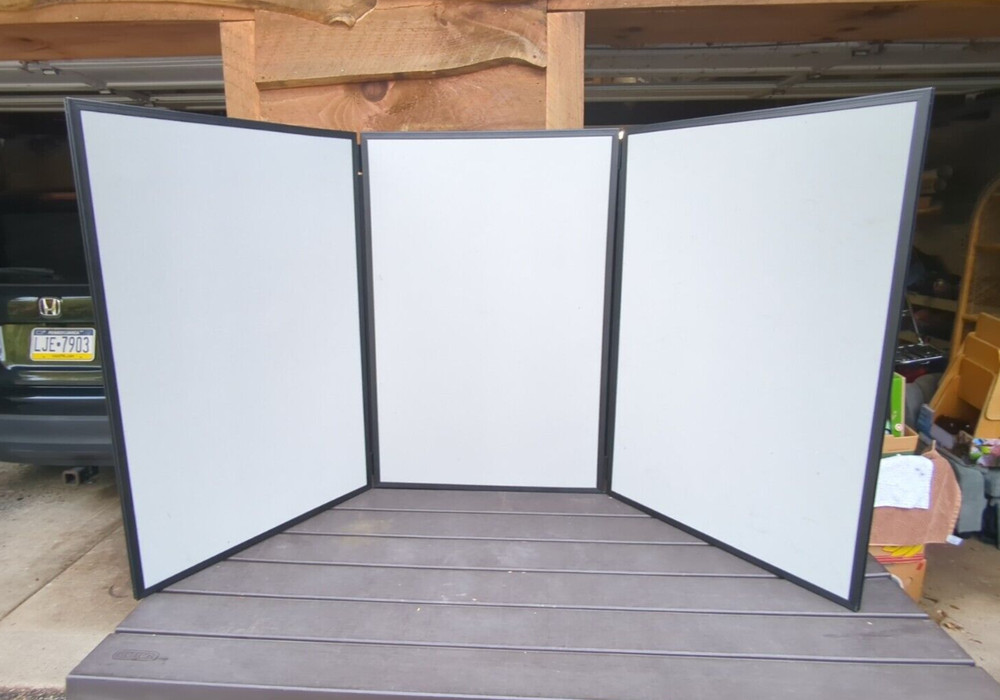 Apollo Exhibition Systems Tabletop Hook & Loop Exhibit Event Display Board
