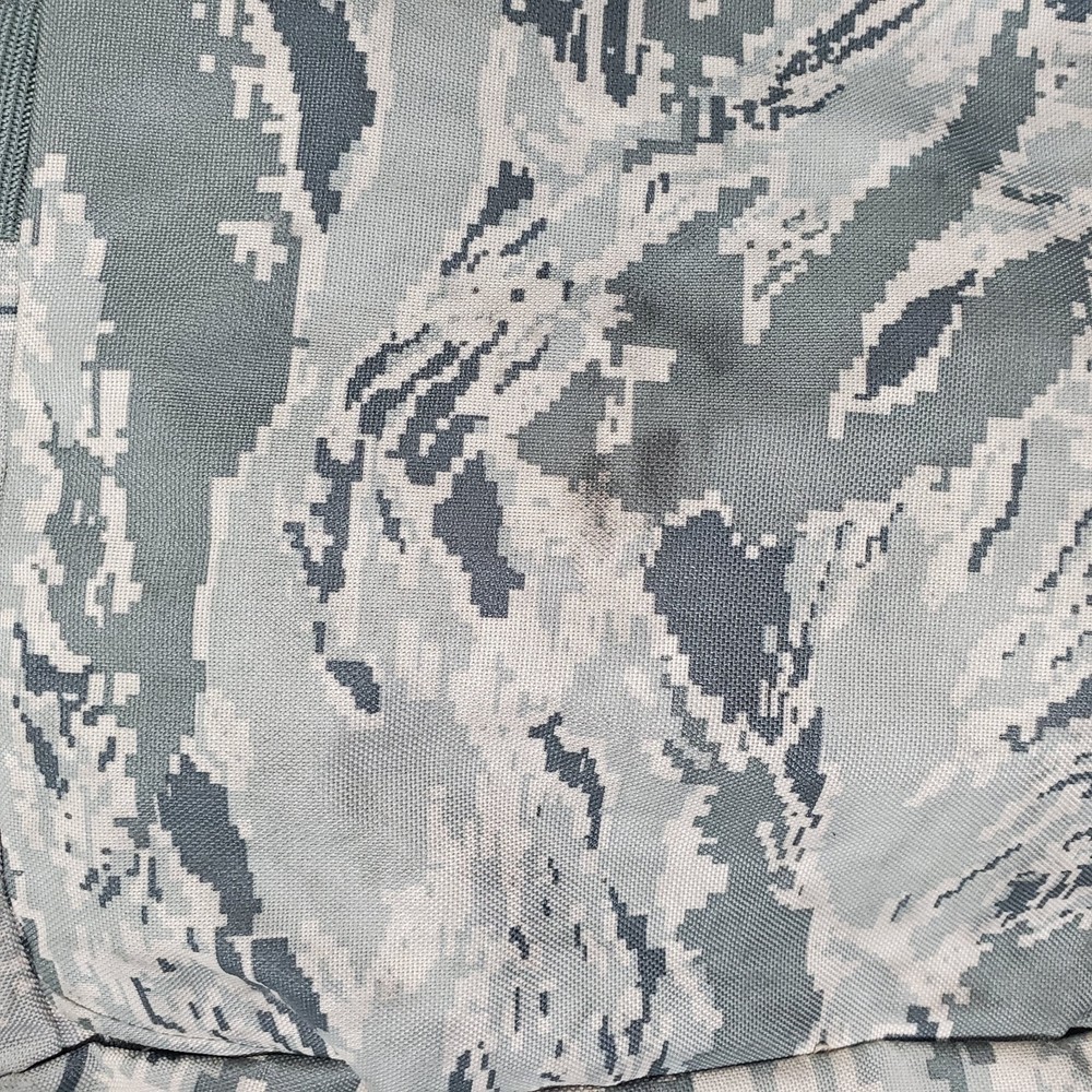 Military Large Digital Camo Duffle Bag Backpack