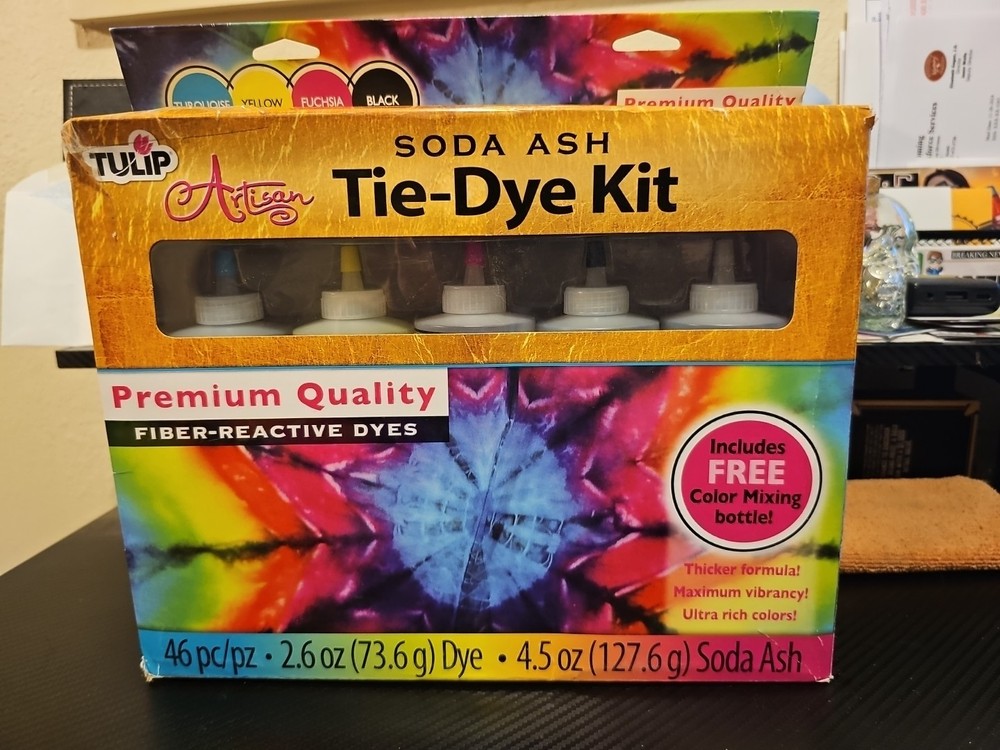 tie dye kit open box