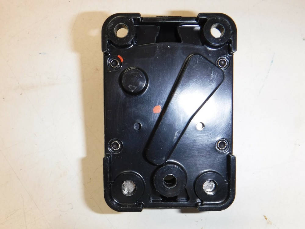 BLUE SEA CIRCUIT BREAKER 80AMP SURFACE MOUNT SWITCHABLE