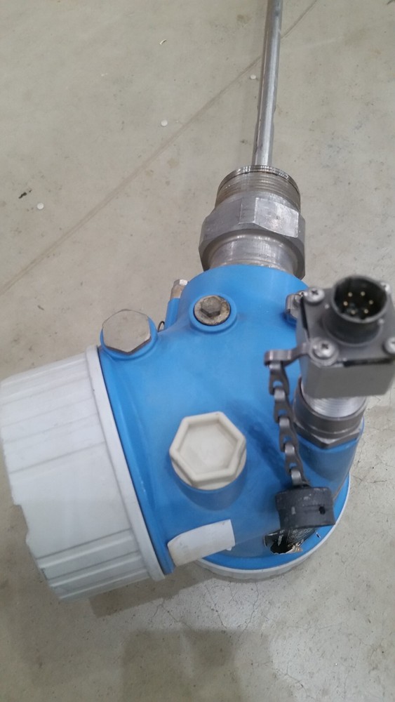 Endress+Hauser FMP51-33AP2/0 Guided Wave Radar Liquid Level Sensor