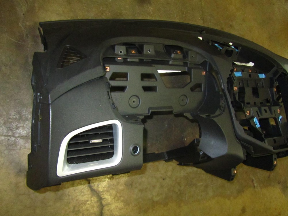 10-17 CHEVROLET EQUINOX Black Dash Panel Shell Assembly