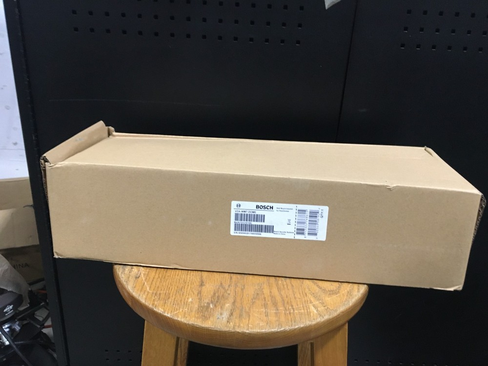Bosch VDA-WMT-DOME Camera Wall Mount New Open Boxed