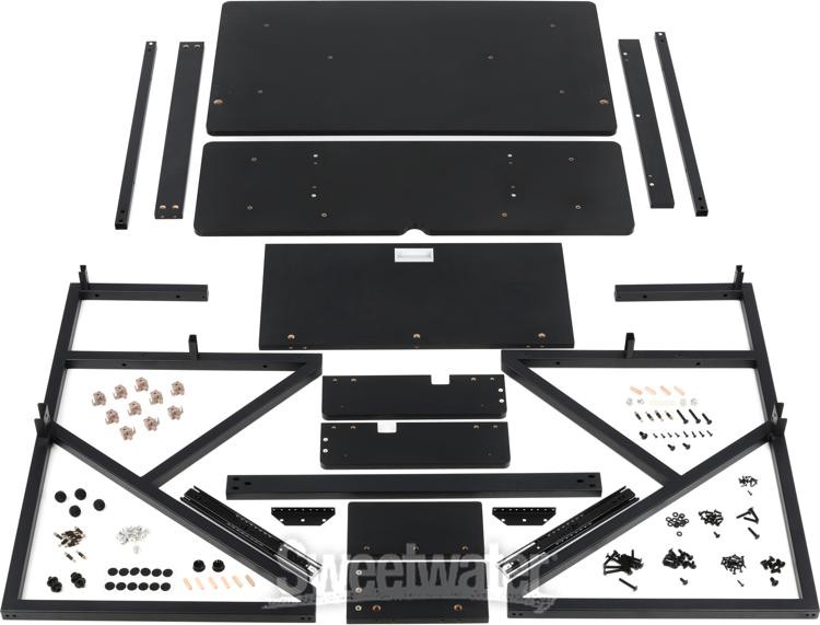 Gator Content Creator Main Desk