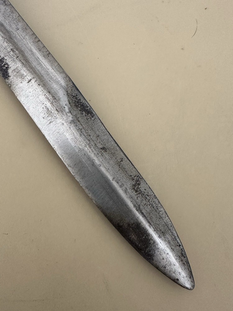 US Utica Bayonet & M8 Scabbard