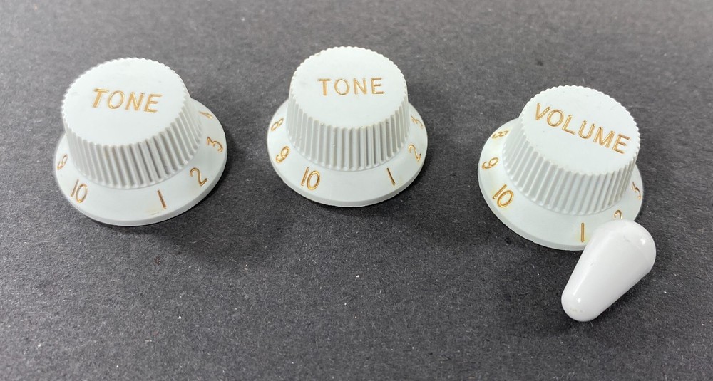 Genuine Fender Replacement Control Knobs & Switch Tip Fender Squier Strat