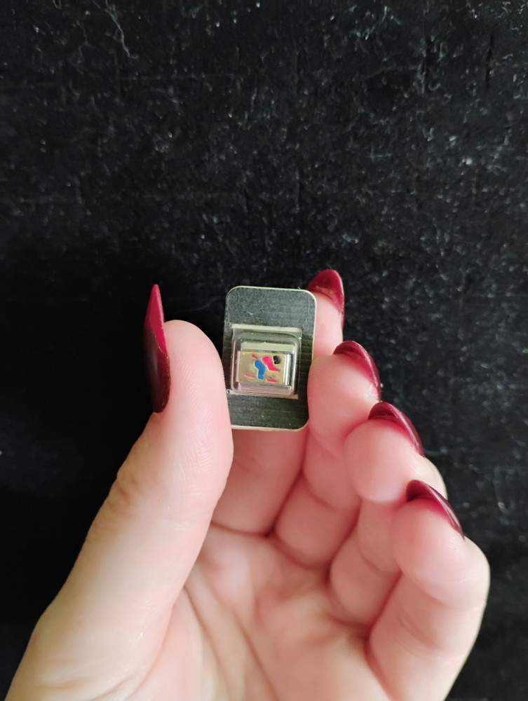 Vintage skiing bracelet link