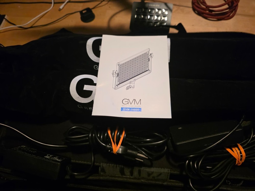GVM 1000D LED Video Light Kit 2 Panel Bi-Color Studio Lighting w Case