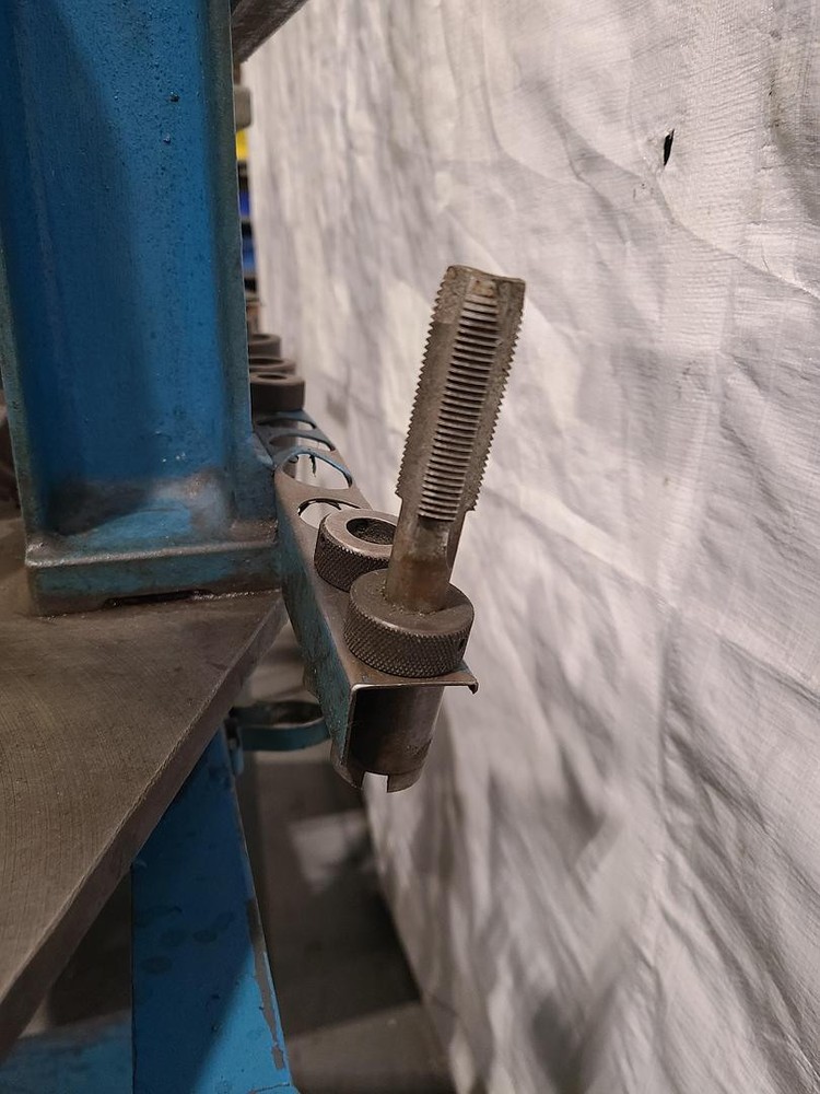 Lassy 12F Thread Tapping Machine with Tooling