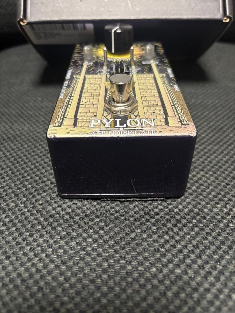 KMA MACHINES PYLON High End Noise Gate