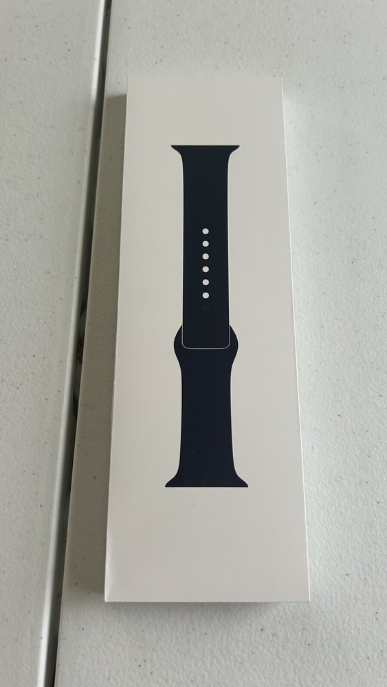 BOX ONLY , Empty Box For Gen 2 Apple Sport Band