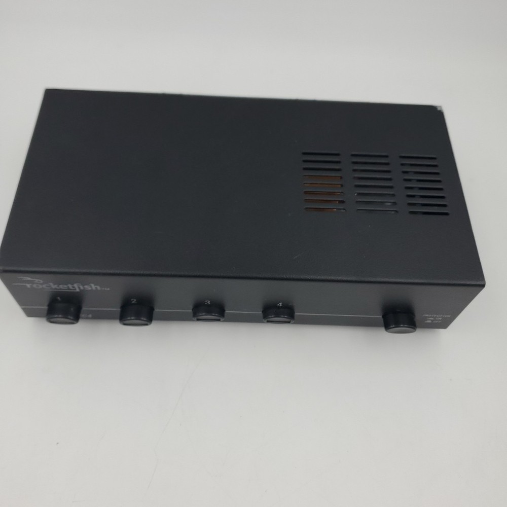 Rocketfish 4-Pair Stereo Speaker Selector RF-SSVC4