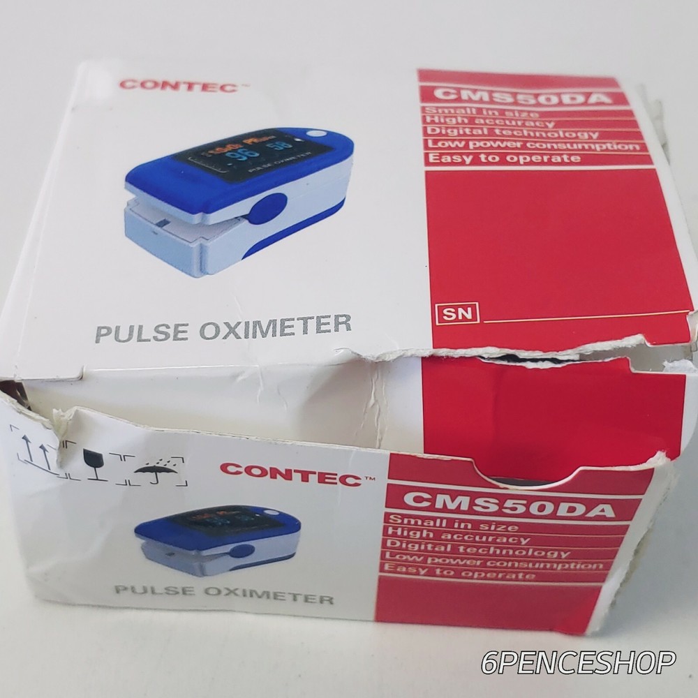 New In DENTED Box Contec Pulse Oximeter CMS50DA / Finger / Oxygen