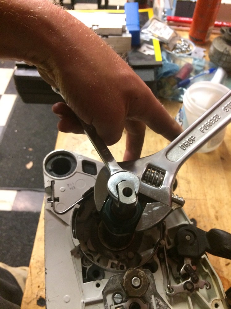 Stihl crankshaft installation tool