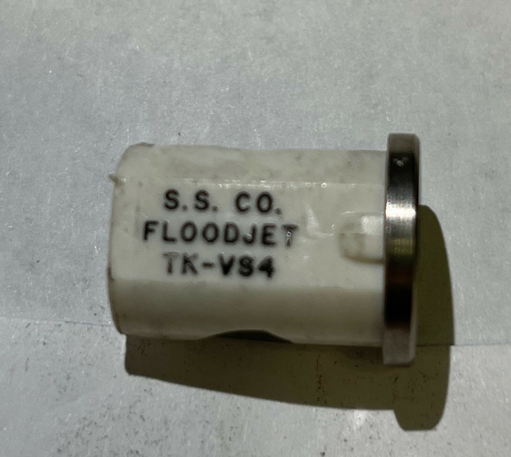 TeeJet FloodJet White SS Wide Angle Flat Spray Tip 0.8 GPM @ 40 PSI TK-VS4