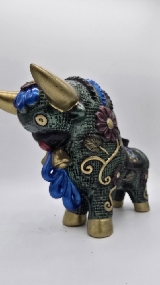 Pucara Bull–Peruvian HandPainted Ceramic Decor – Prosperity & Protection
