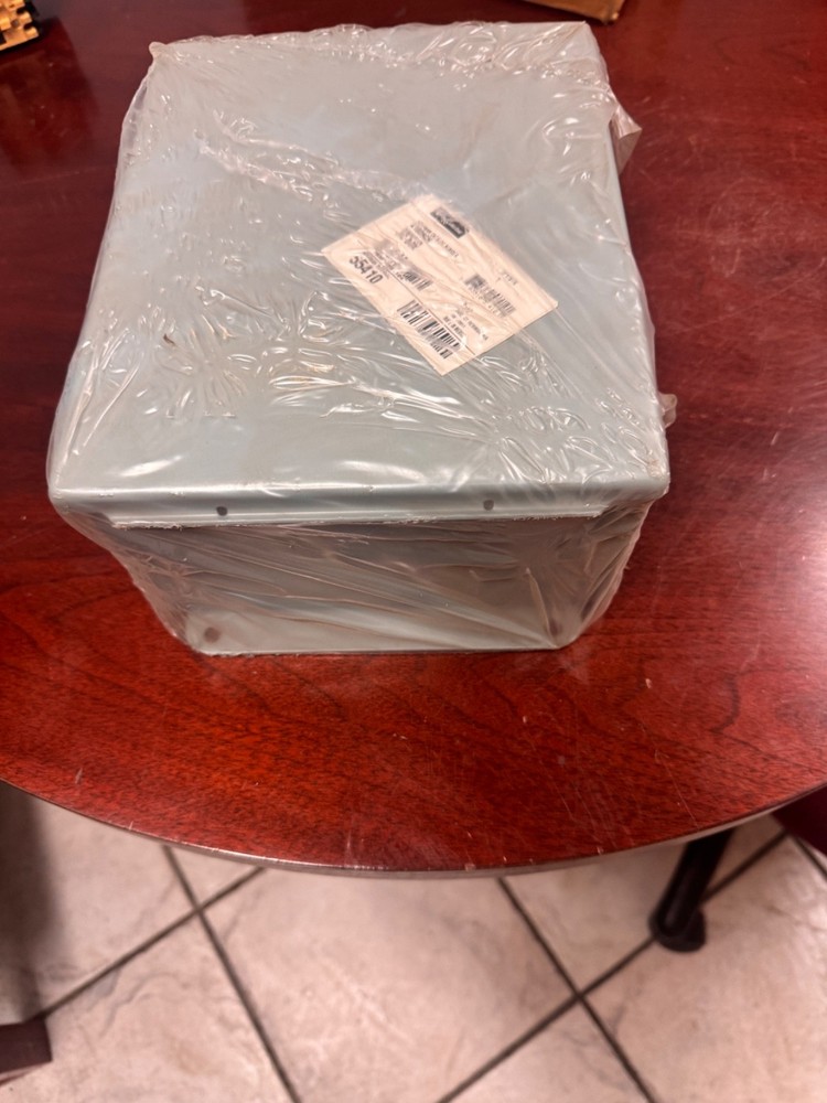 HOFFMAN A1008CH ENCLOSURE JIC BOX